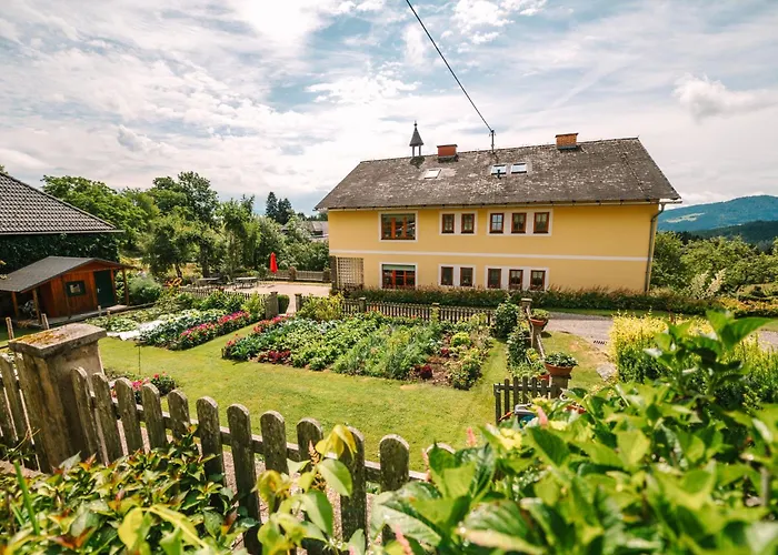 Urlaub Am Zechnerhof Апартаменты Штрасбург-ин-Кернтен